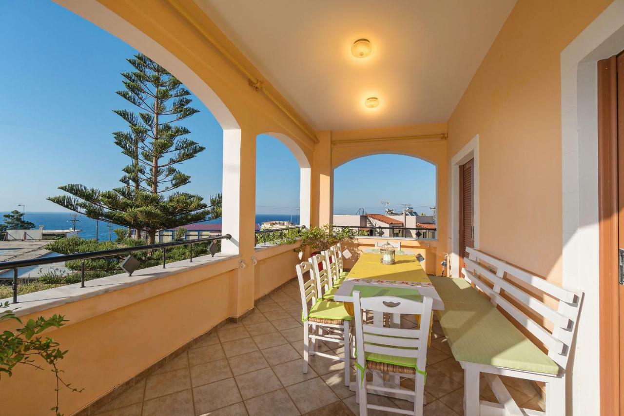 Araucaria Villa Atsipopoulo Exterior photo