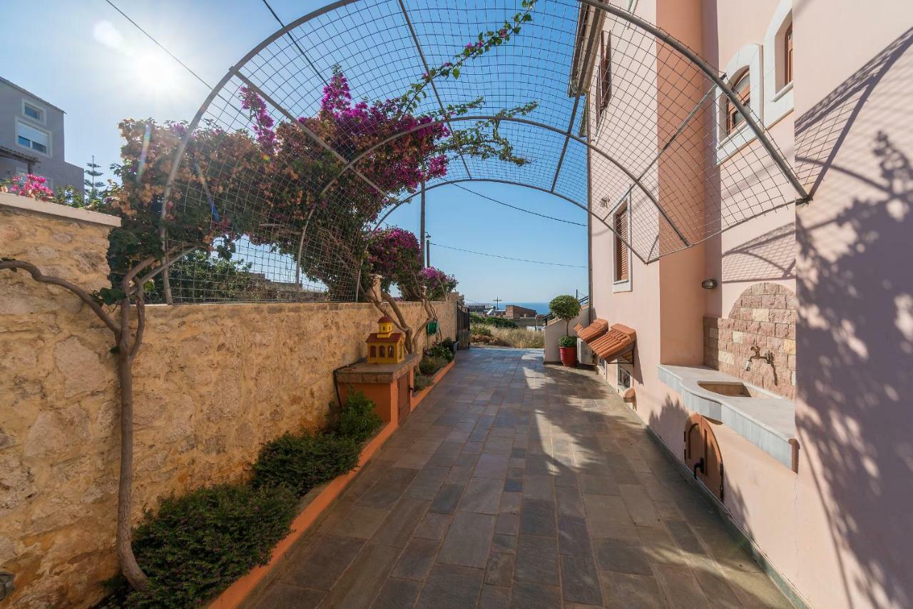 Araucaria Villa Atsipopoulo Exterior photo